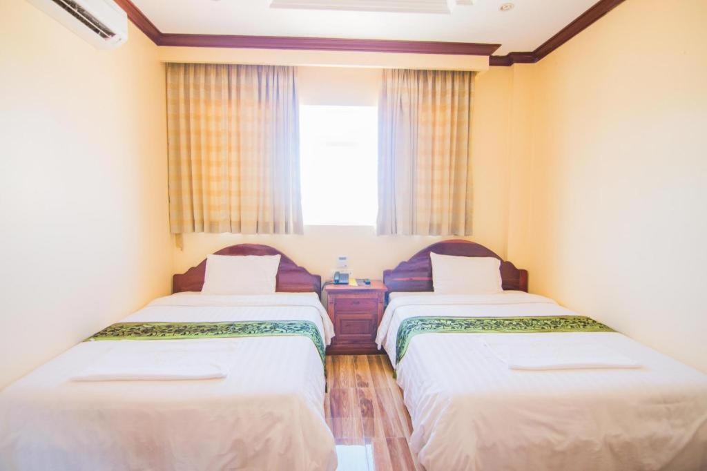 The Mou Hotel Phnom Pen Exterior foto