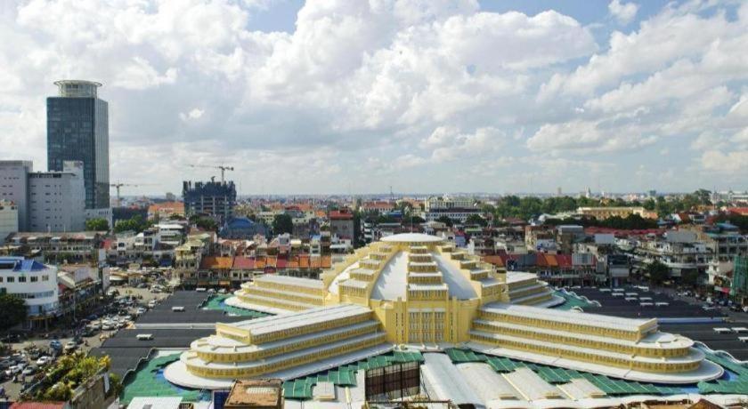 The Mou Hotel Phnom Pen Exterior foto